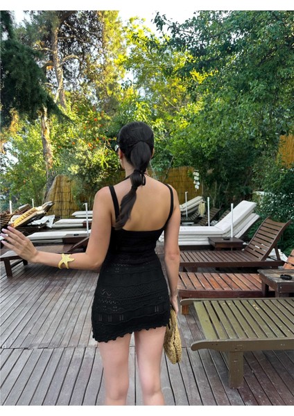 Ince Askılı V Yaka Triko Elbise