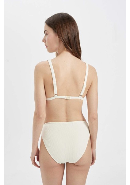 Regular Fit Ribana Bikini Altı-Fall in Love T5231AZ24SM indirimleri