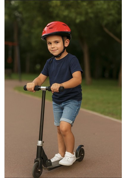 Bisiklet Paten Scooter Kullanımız Için Kırmızı Kask