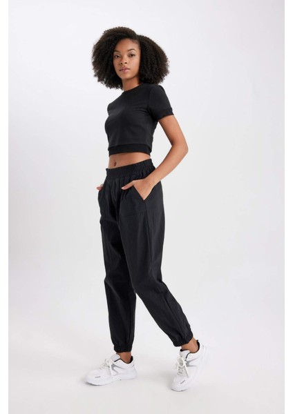 Fit Sporcu Jogger Eşofman Altı Oversize Geniş Kalıp Beli Lastikli Paraşüt B9268AX23WN modelleri