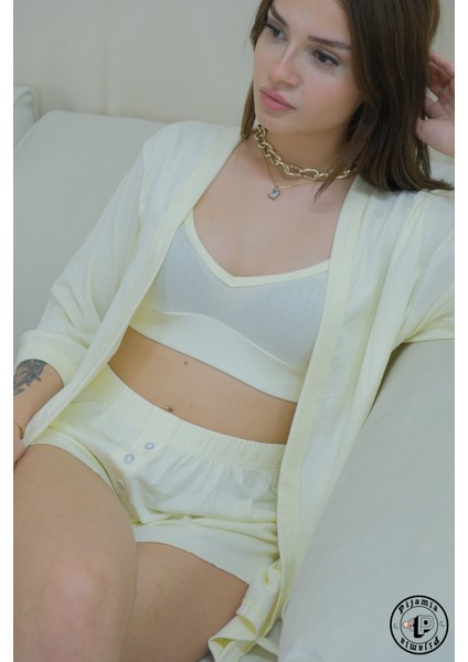 Sabahlıklı Sarı Askılı Şortlu Kadın Pijama Takımı