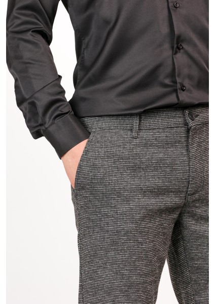 Erkek Slim Fit Dar Kesim Chino Düz Paça Siyah Pantolon modelleri