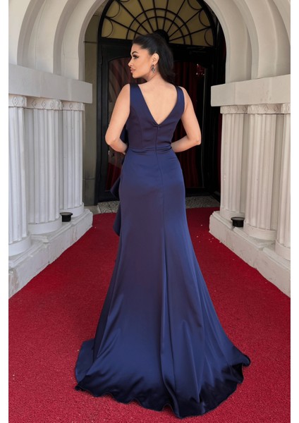 Saten Kumaş Volan Detaylı Balık Elbise - Lacivert indirimleri