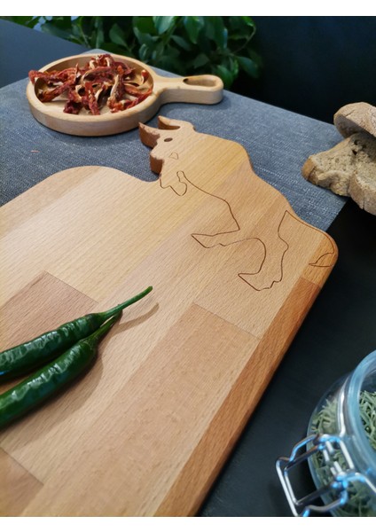 Ahşap Lüx Doğrama Tahtası Sert Kayın Ağacı Kızgın Boğa Temalı modelleri