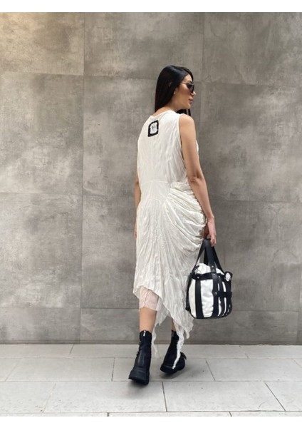 Dokulu Askılı Oversize Elbise modelleri