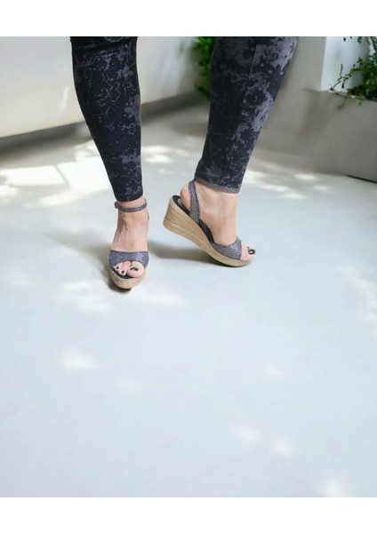 Günlük Şık ve Rahat Taban Hasır Keten Sandalet 8 Cm.topuk