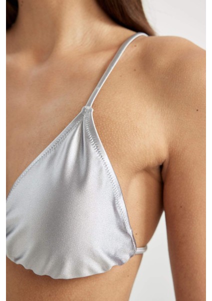 Regular Fit Saten Üçgen Bikini Üstü-Fall in Love B6933AX24HS indirimleri