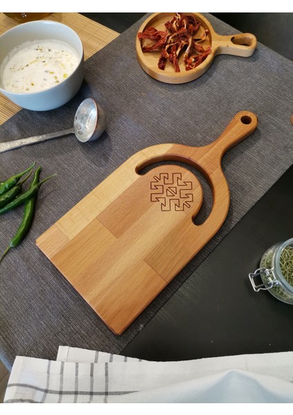 Ahşap Lüx Doğrama Tahtası Sert Kayın Ağacı Akrep Kilim Temalı