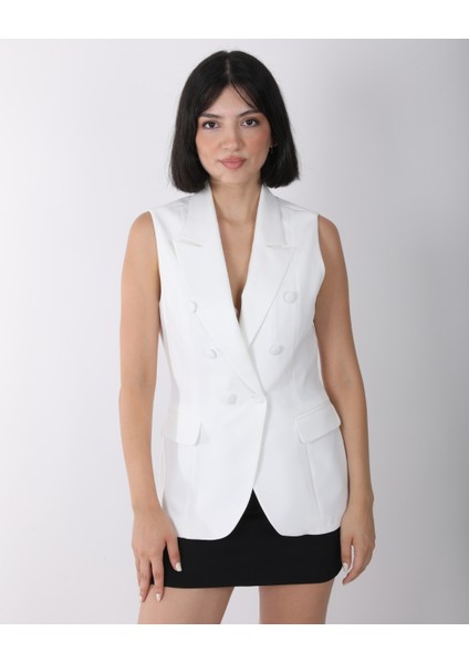 Kadın Beyaz Düğme Detaylı Blazer Yelek