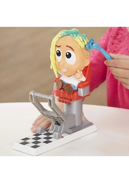 Play-Doh Çılgın Kuaför F1260