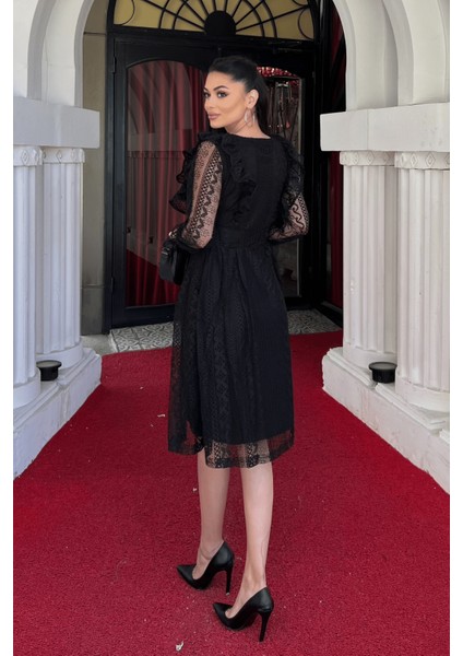 Dantel Kumaş Düğme Detaylı Elbise - Siyah indirimleri