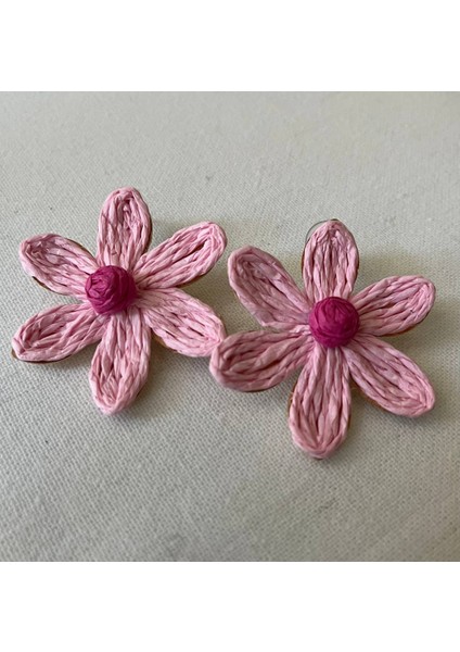 Pembe Çiçek Hasır Küpe
