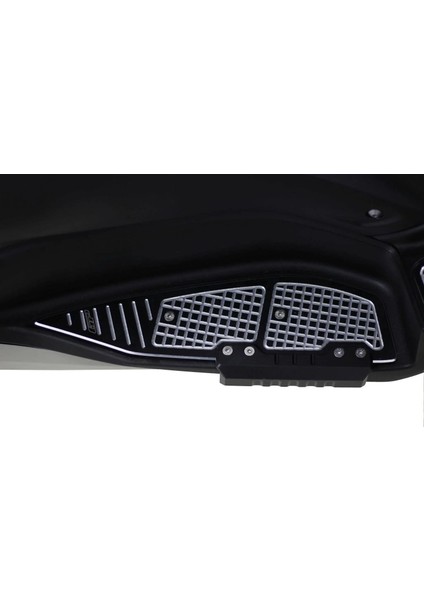 Yamaha Xmax 250 Tech Iron Max 2018-2024 Uyumlu Basamak Alüminyum Gri