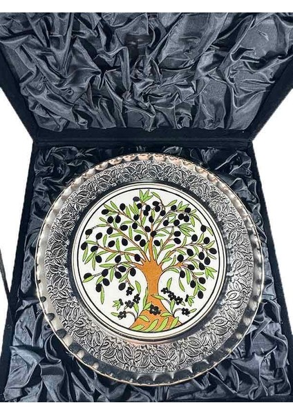 Zeytin Ağacı Desenli Gümüş Tabak modelleri