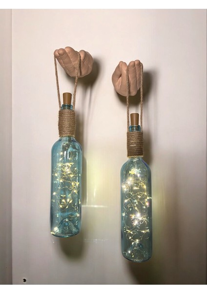 El Figürlü Duvar Lambası – Pilli LED Işıklı Dekoratif Mavi Boyalı Cam Şişe Aydınlatma | Vintage El Yapımı Duvar Dekoru modelleri