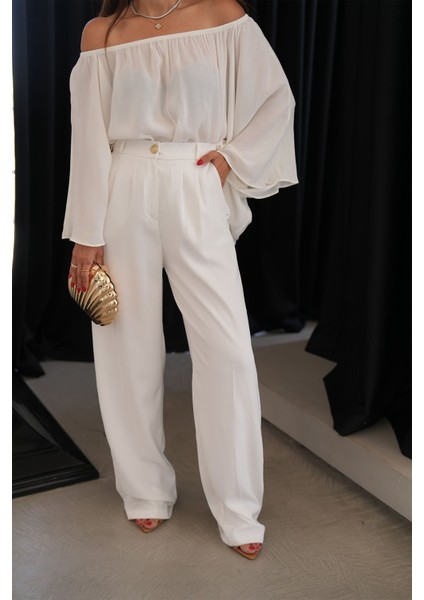 Gold Düğmeli Pileli Klasik Pantolon fırsatları