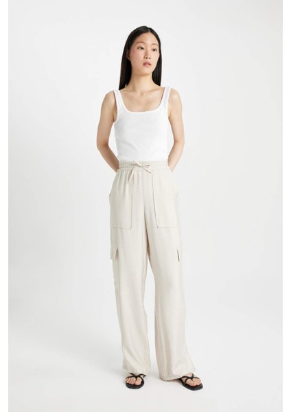 Wide Leg Dökümlü Kumaş Pantolon Beli Lastikli Bağcıklı Geniş Bol Paça Cepli Yüksek Bel Uzun Boy Paça Yırtmaçlı A9212AX24SM modelleri