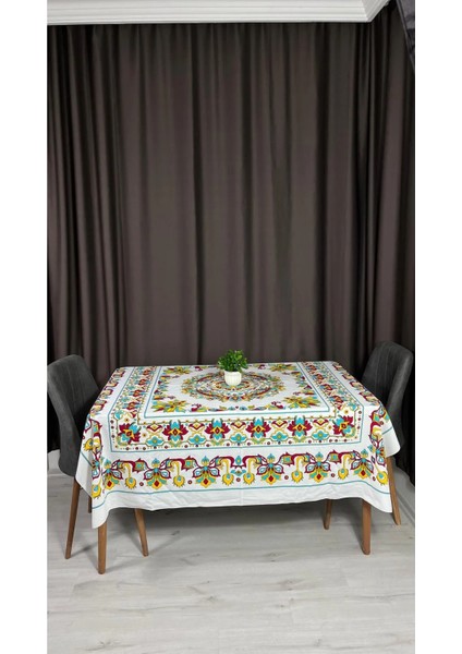 Beyaz Zemin Renkli Etnik Desenli Masa Örtüsü – 170X170 Cm, Dijital Baskılı, Yıkanabilir