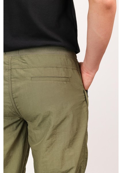 Erkek Kargo Cep Yazlık Paraşüt Yandan Cepli Beli Lastikli Relax Fit Paçası Lastikli Pantolon