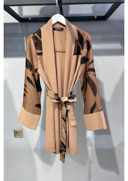 25Y4753 Miaruj Kimono