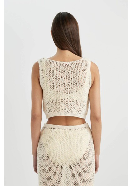 Regular Fit Triko Ajurlu Kolsuz Plaj Üstü-Fall in Love B6887AX24SM