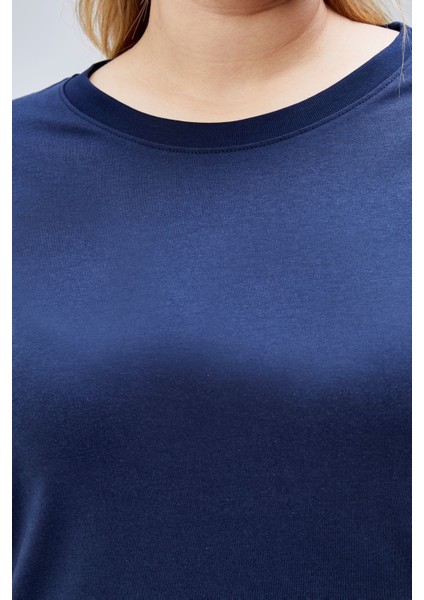 Büyük Beden Lacivert Boyfriend Bisiklet Yaka Yırtmaçlı Pamuk Örme T-Shirt fiyatları
