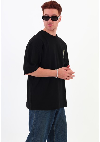 Totaldefeated-Oversize Tişört | Sırt Baskılı – Minimal Göğüs Desenli Unisex Tshirt