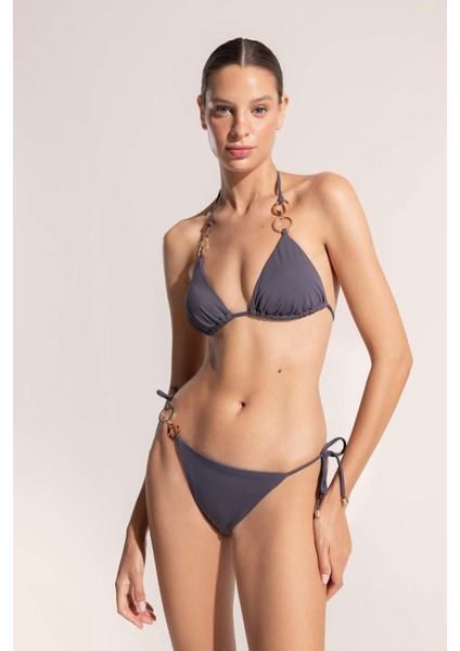 Ayje x DeFacto Bağcıklı Tokalı Bikini Altı C3245AX24HS fiyatları