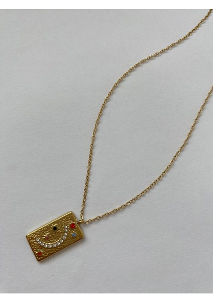 Renkli Hilal Taşlı Kare Gold Çelik Kolye modelleri