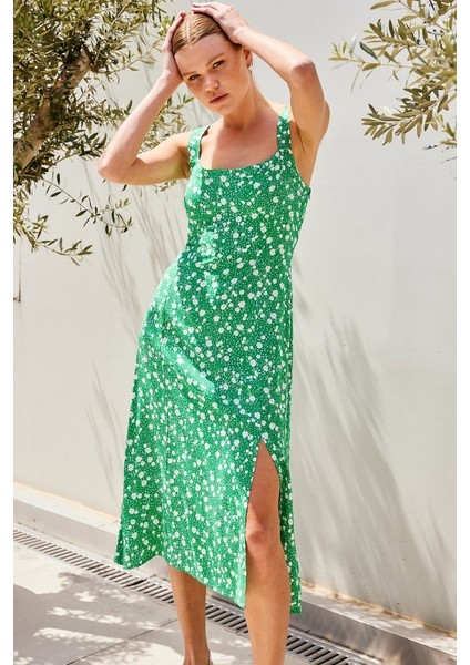 2282 Yırtmaçlı Askılı Viskon Elbise - Yeşil