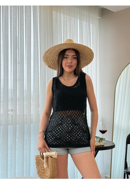 Kadın Askılı Yuvarlak Yaka Geometrik Desenli Triko Bluz modelleri