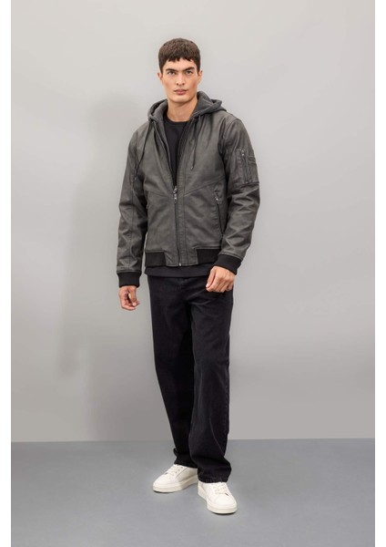 Su İtici Slim Fit Dar Kesim Çıkarılabilir Kapüşonlu Fermuarlı Cepli Suni Deri Mont N9682AZ24WN fiyatları