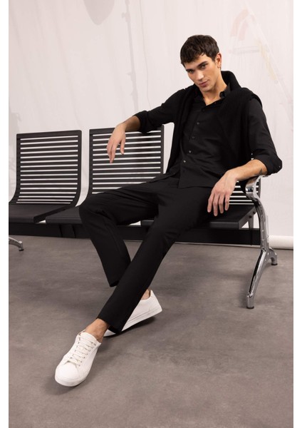 Tailored Fit Normal Kesim Düz Paça Her Yöne Esneyen Yazlık Kumaş Pantolon C7508AX24AU