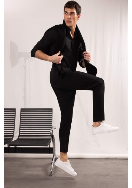 Tailored Fit Normal Kesim Düz Paça Her Yöne Esneyen Yazlık Kumaş Pantolon C7508AX24AU fiyatları