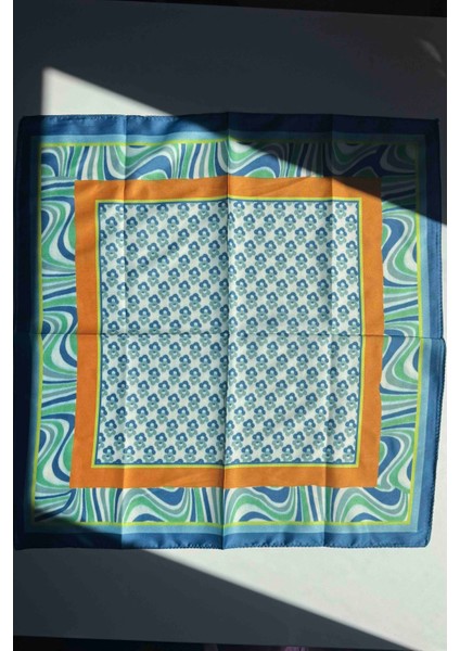 Geometrik Desenli Kiremit Bandana Fular fırsatları