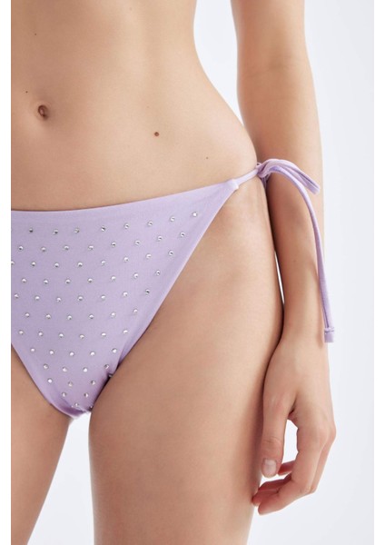 Regular Fit Desenli Bağcıklı Bikini Altı-Fall in Love C4424AX24HS fırsatları