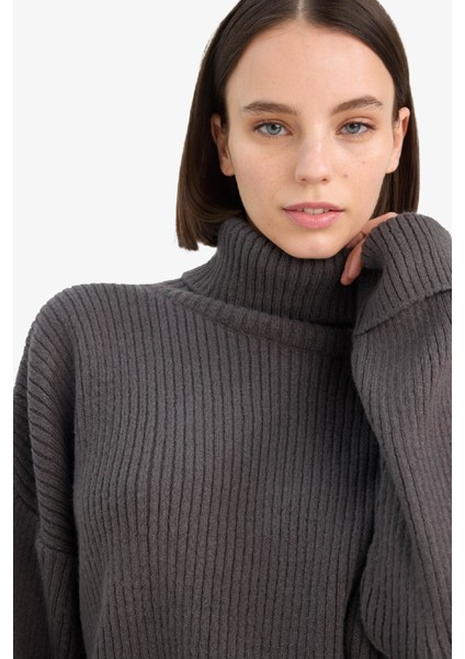 Oversize Geniş Kalıp Balıkçı Yaka Triko Kazak L0986Az24Cw fırsatları