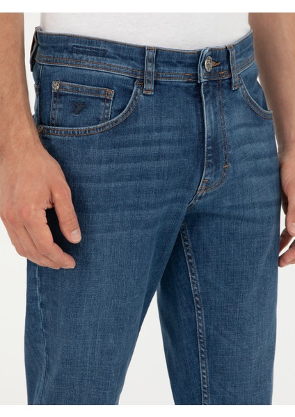 Erkek Lacivert Slim Fit Pamuk Karışımlı Jean Pantolon 50293279-VR033 indirimleri