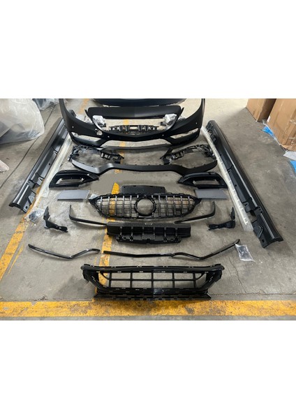 Mercedes W205 C63 Amg Ön Tampon ve Panjur Seti modelleri