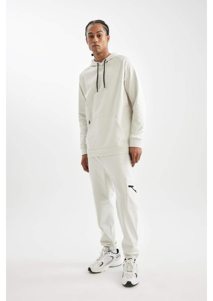 Fit Sporcu Jogger Eşofman Altı Standart Fit Skuba Dalgıç Kumaş Fermuar Cepli Standart Paça D1952AX24AU modelleri