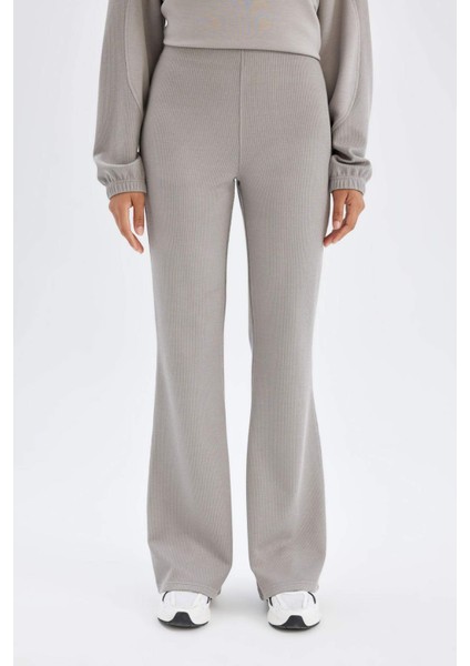 Fit Flare Fit İspanyol Paça Standart Boy Modal Pantolon D0389AX24AU