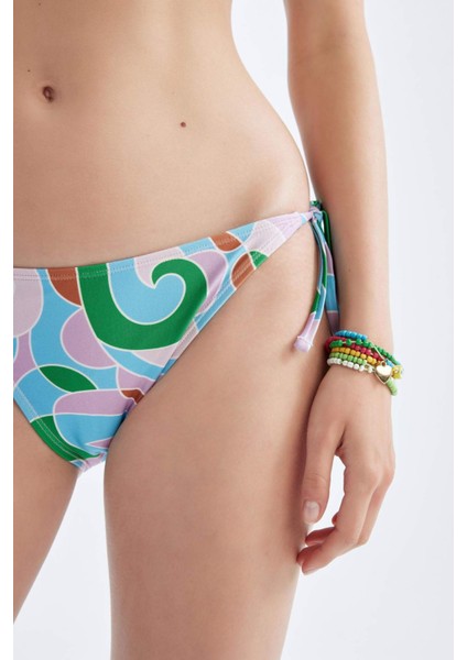Regular Fit Bağcıklı Bikini Altı-Fall in Love D2647AX24HS fırsatları