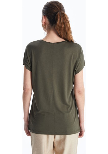 Yeni Sezon Bisiklet Yaka Baskili Kadin Tisort - S5KR15Z8 fırsatları