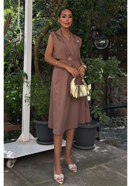 Göbeği Halka Detaylı Midi Boy Elbise 2896