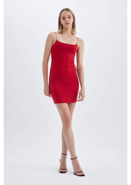 Bodycon Kare Yaka Kırmızı Askılı Mini Elbise D3265AXNS