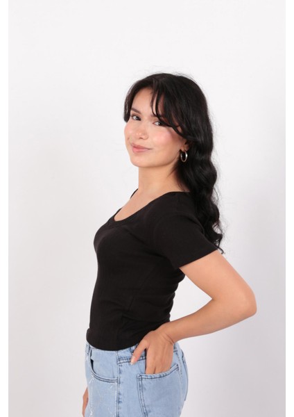 S0018063 Kadın T-Shirt fiyatları