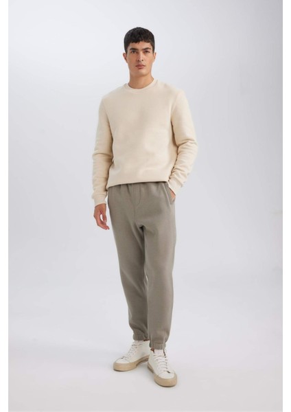 Jogger Eşofman Altı Standart Fit Basic Düz Beli Bağcıklı Lastikli Paça Cepli A6468AX24AU