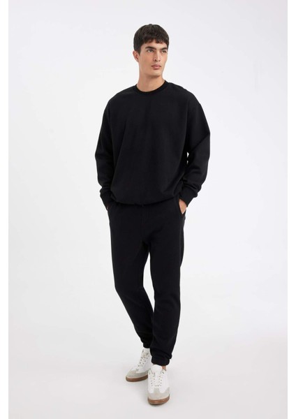 Jogger Eşofman Altı Standart Fit Basic Düz Beli Bağcıklı Lastikli Paça Cepli A6468AX24AU