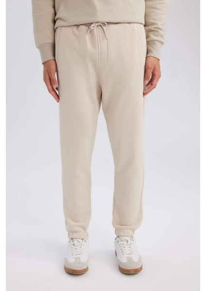 Jogger Eşofman Altı Standart Fit Basic Düz Beli Bağcıklı Lastikli Paça Cepli A6468AX24AU