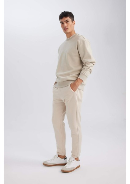 Jogger Eşofman Altı Standart Fit Basic Düz Beli Bağcıklı Lastikli Paça Cepli A6468AX24AU